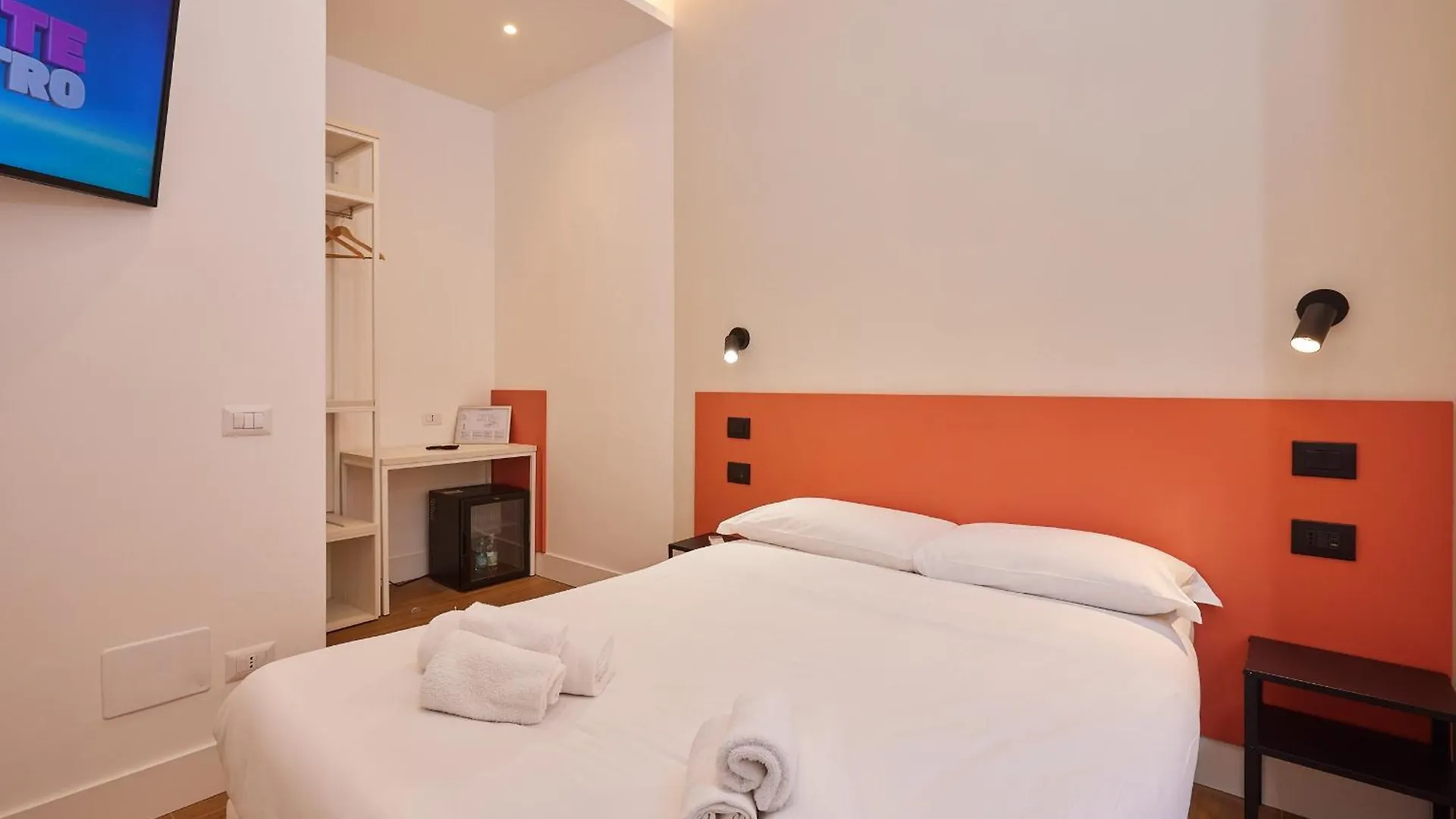 Dem Hotel Рим Италия