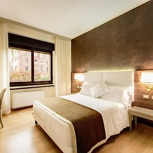 **** Otel Romana İtalya