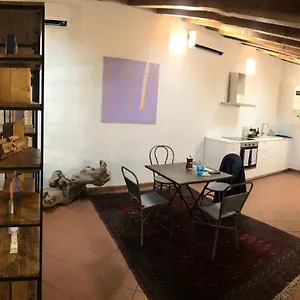 Isola Libera Ιταλία