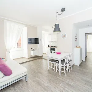 Apartment Ponte Lungo, Rome