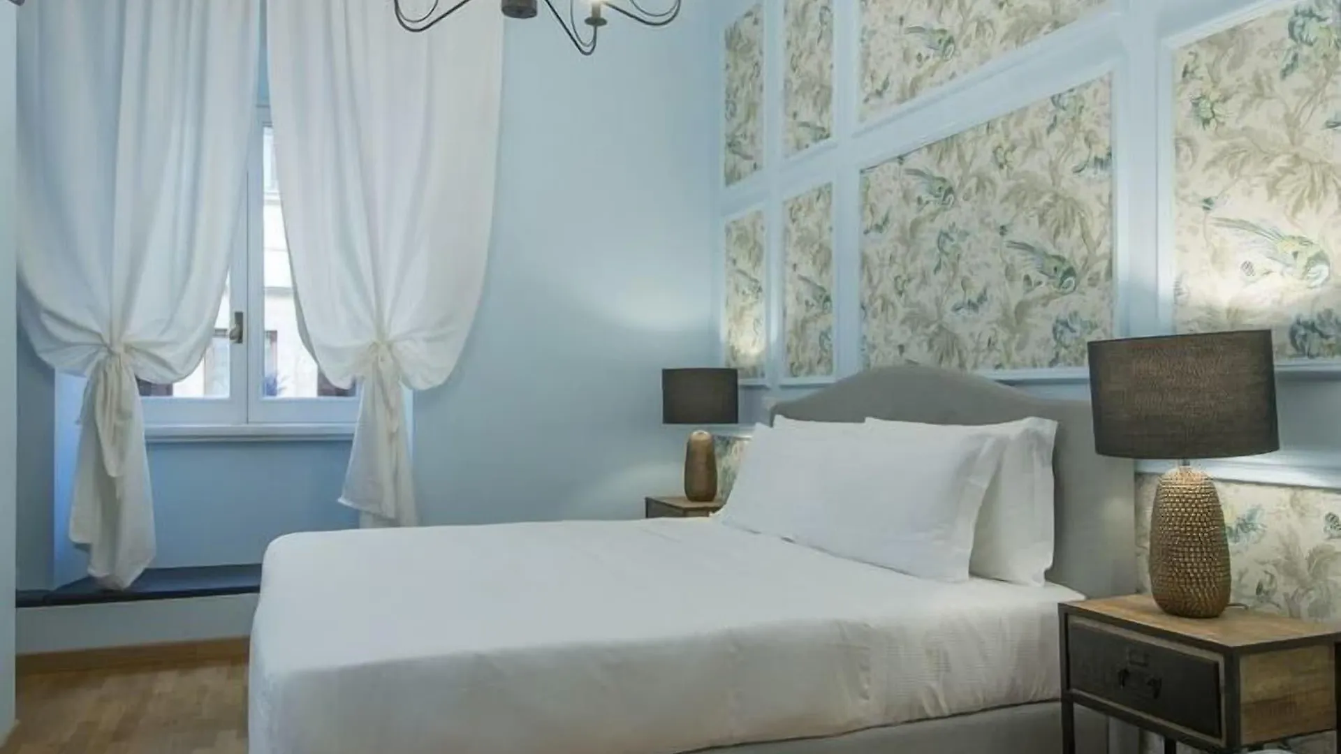 **  Dem Hotel Rome Italy