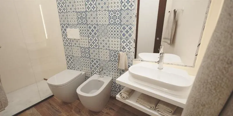 Dem Hotel Rome