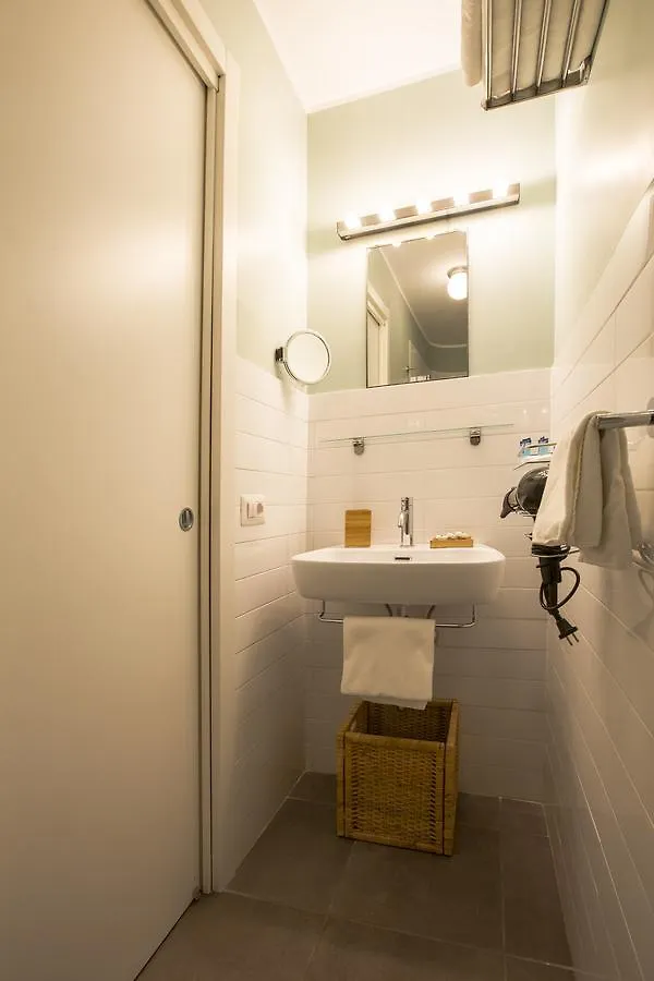 **  Dem Hotel Rome Italy